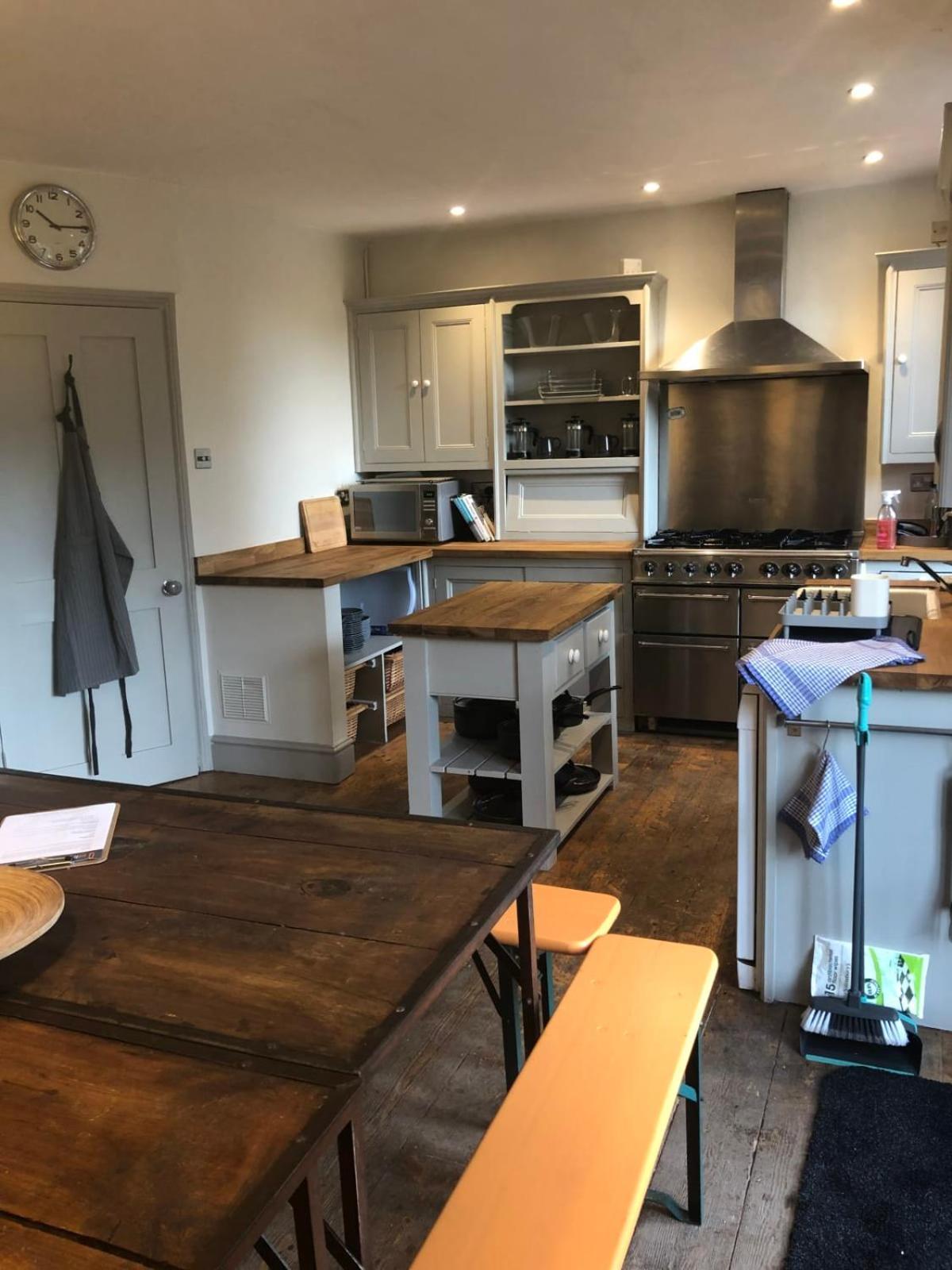 Higgihaus 7 Bed Sleeps Up To 18 Big Groups Best Location Bristol Exterior foto