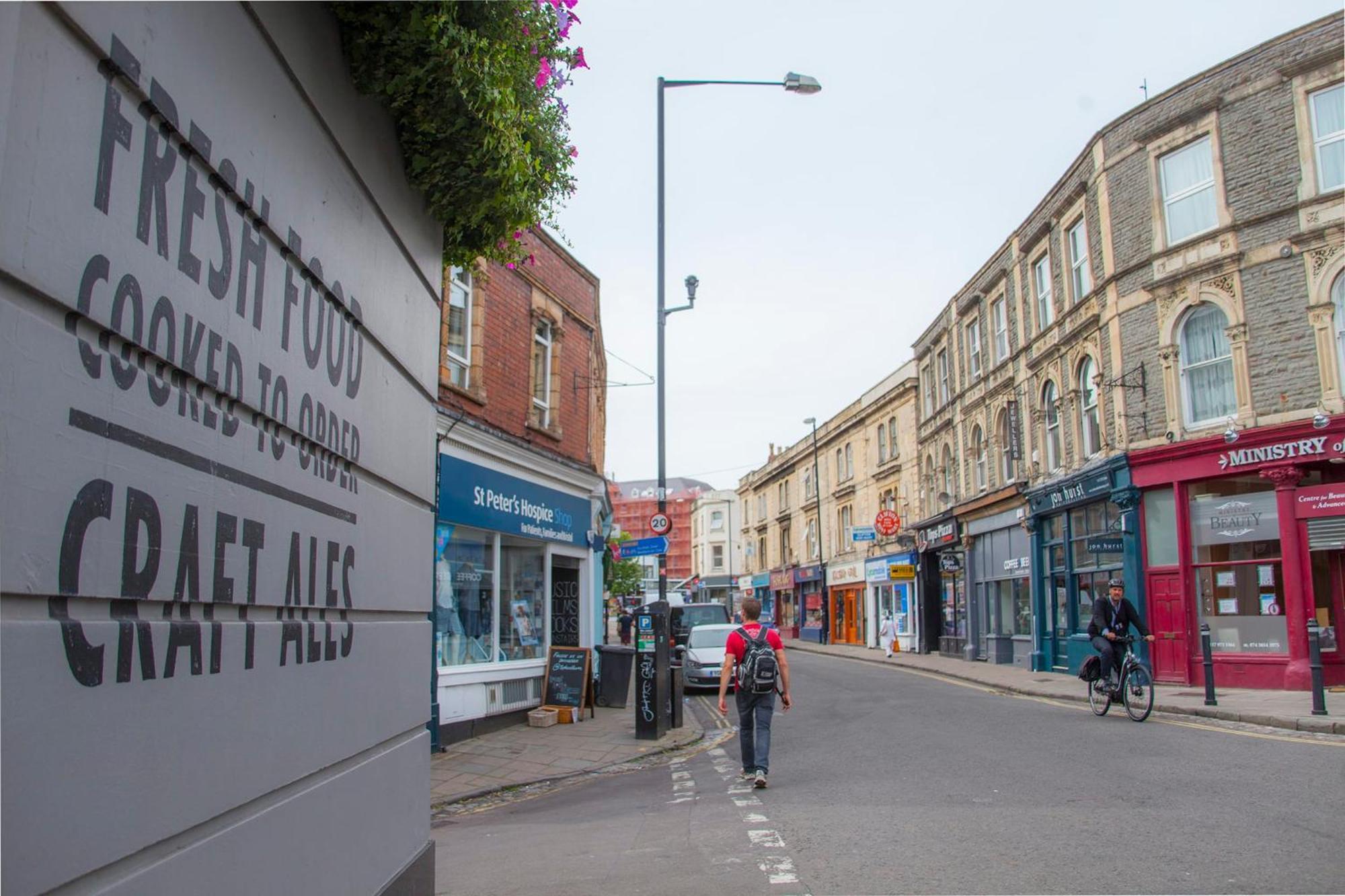 Higgihaus 7 Bed Sleeps Up To 18 Big Groups Best Location Bristol Exterior foto